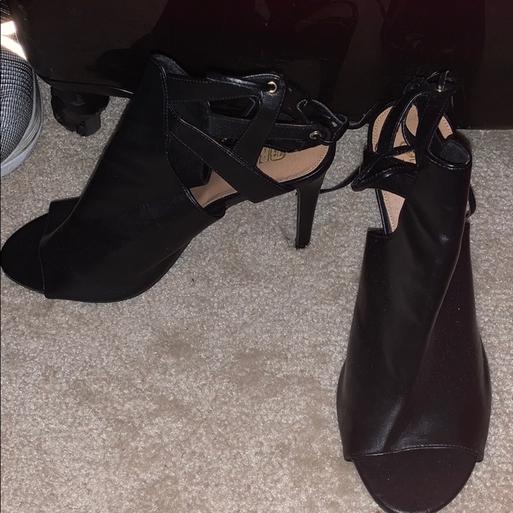 Black heels